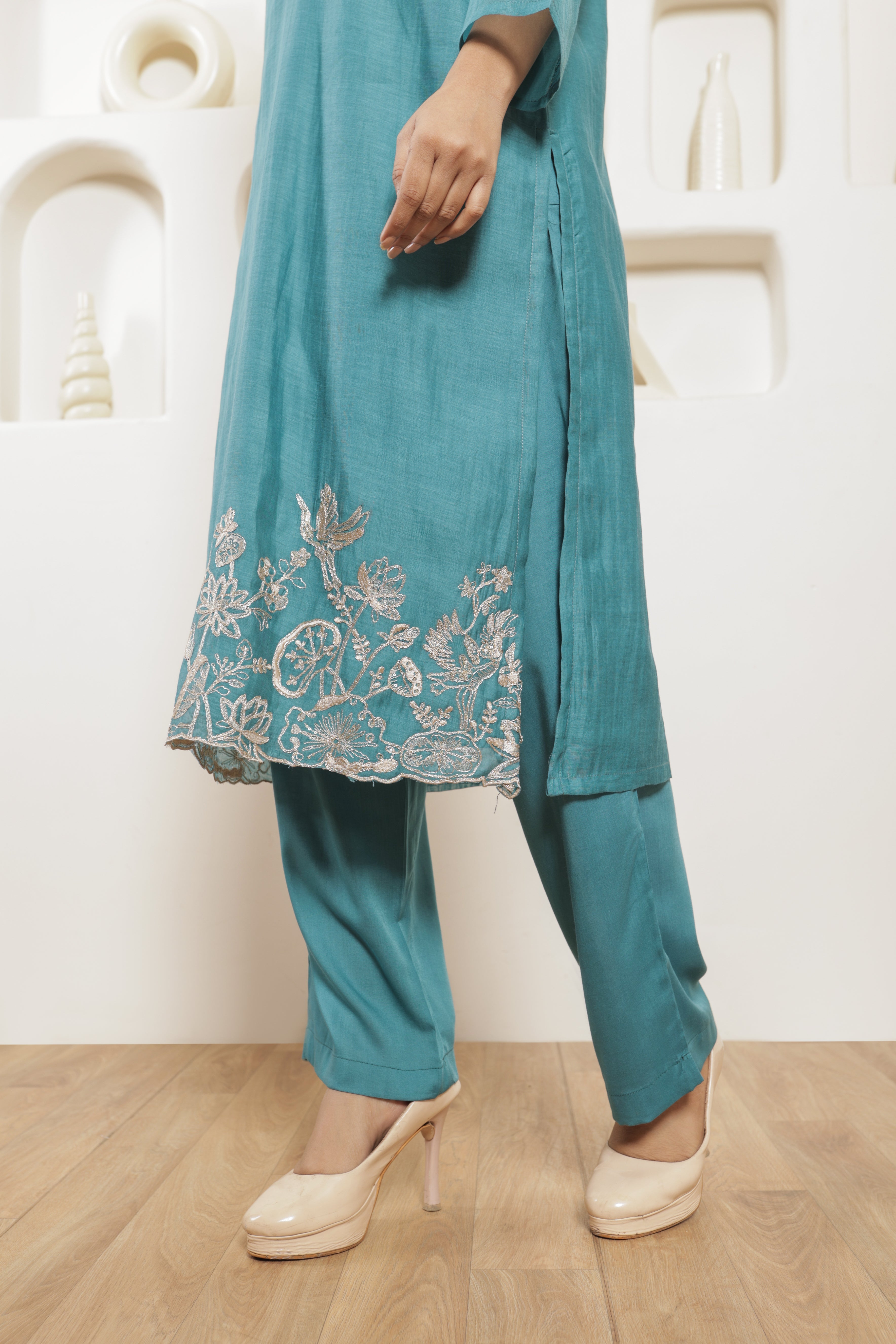 Eshna Pure Mul Chanderi Embroidered Kurta Set with Dupatta - Teal Blue