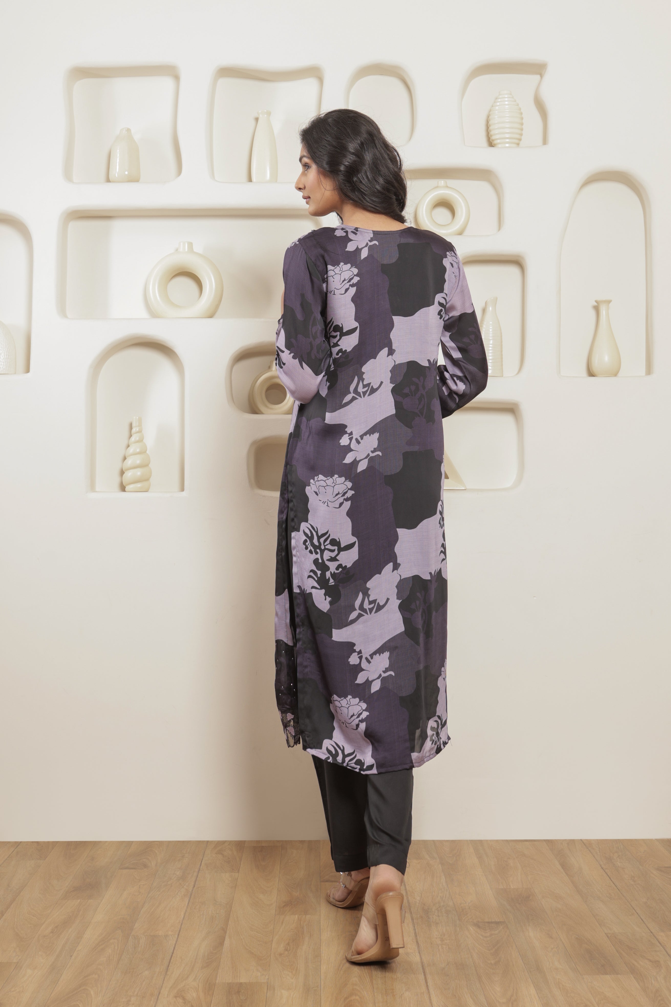 Zareen Pure Organza Satin Printed Kurta Set with Organza Dupatta - Purple & Black