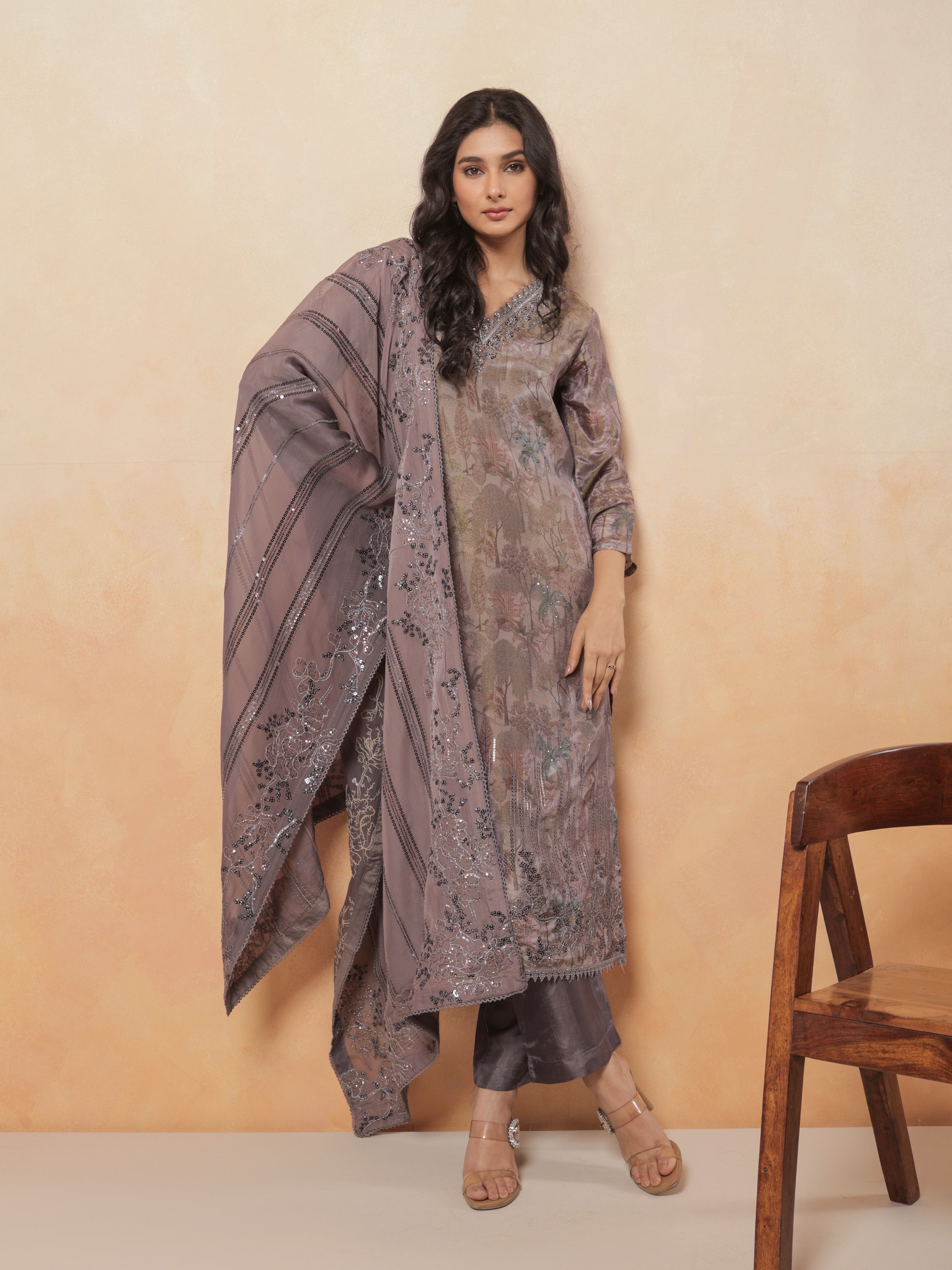 Siyana Tissue Embroidered Kurta Set with Pure Organza Dupatta - Mauve Mist