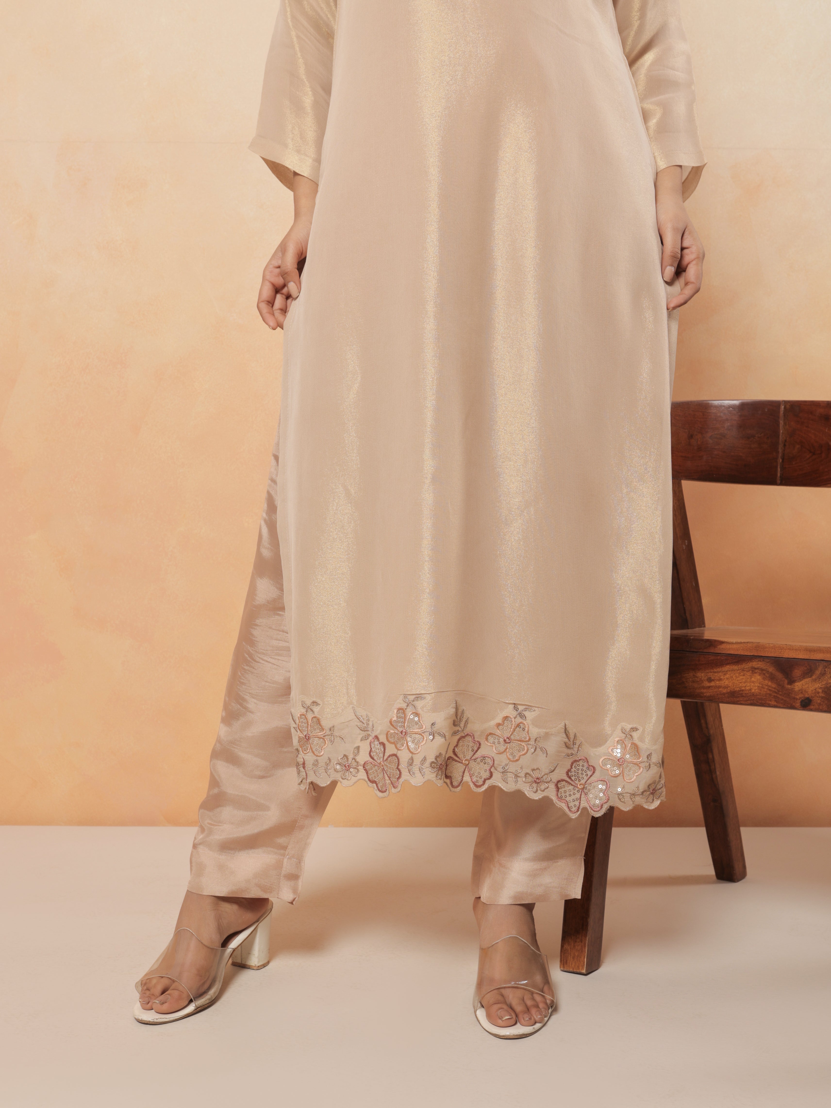 Zarina Tissue Printed Kurta Set with Dupatta - Champagne Gold