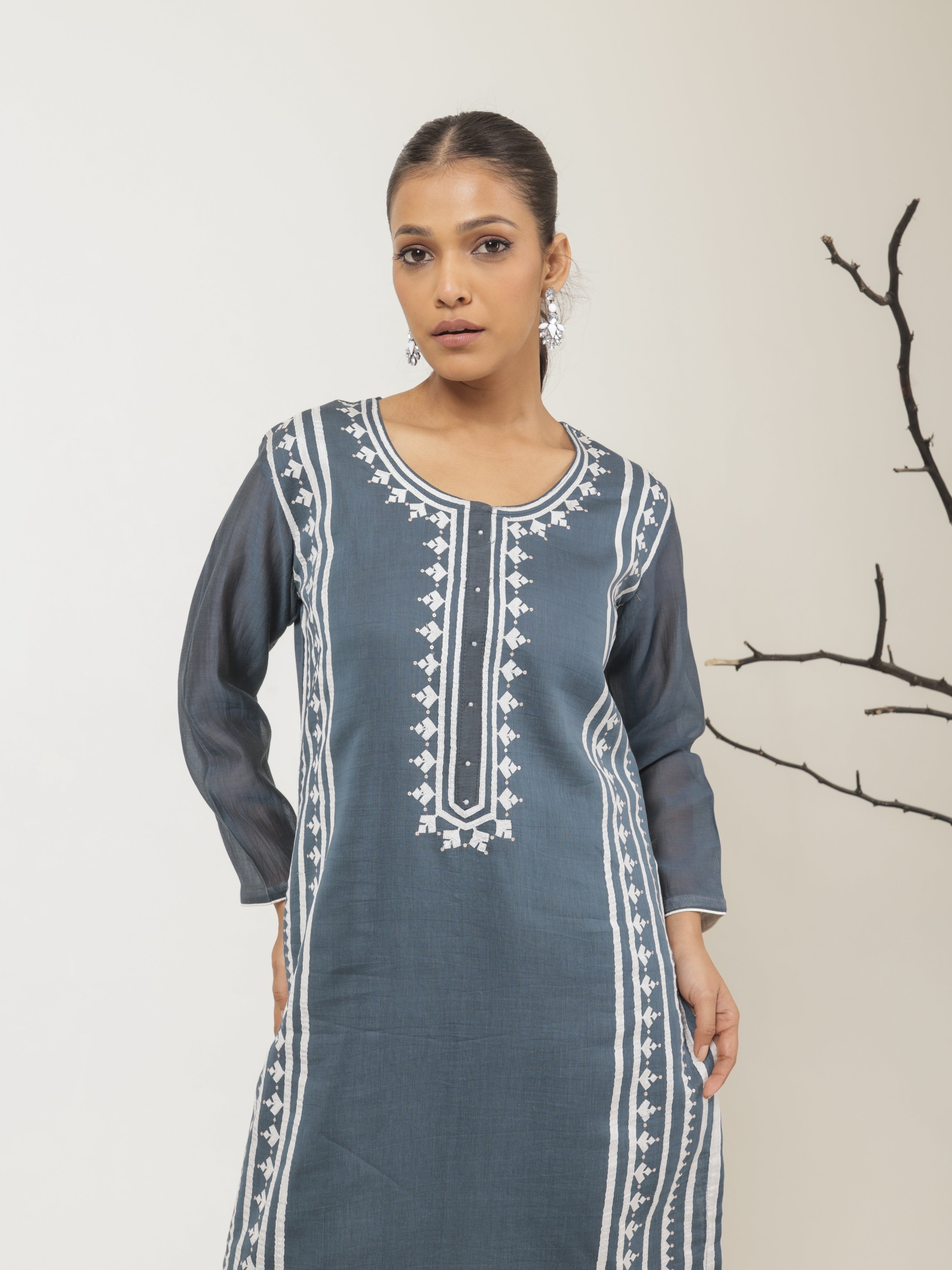 Aabroo Pure Mul Chanderi Embroidered Kurta Set with Dupatta