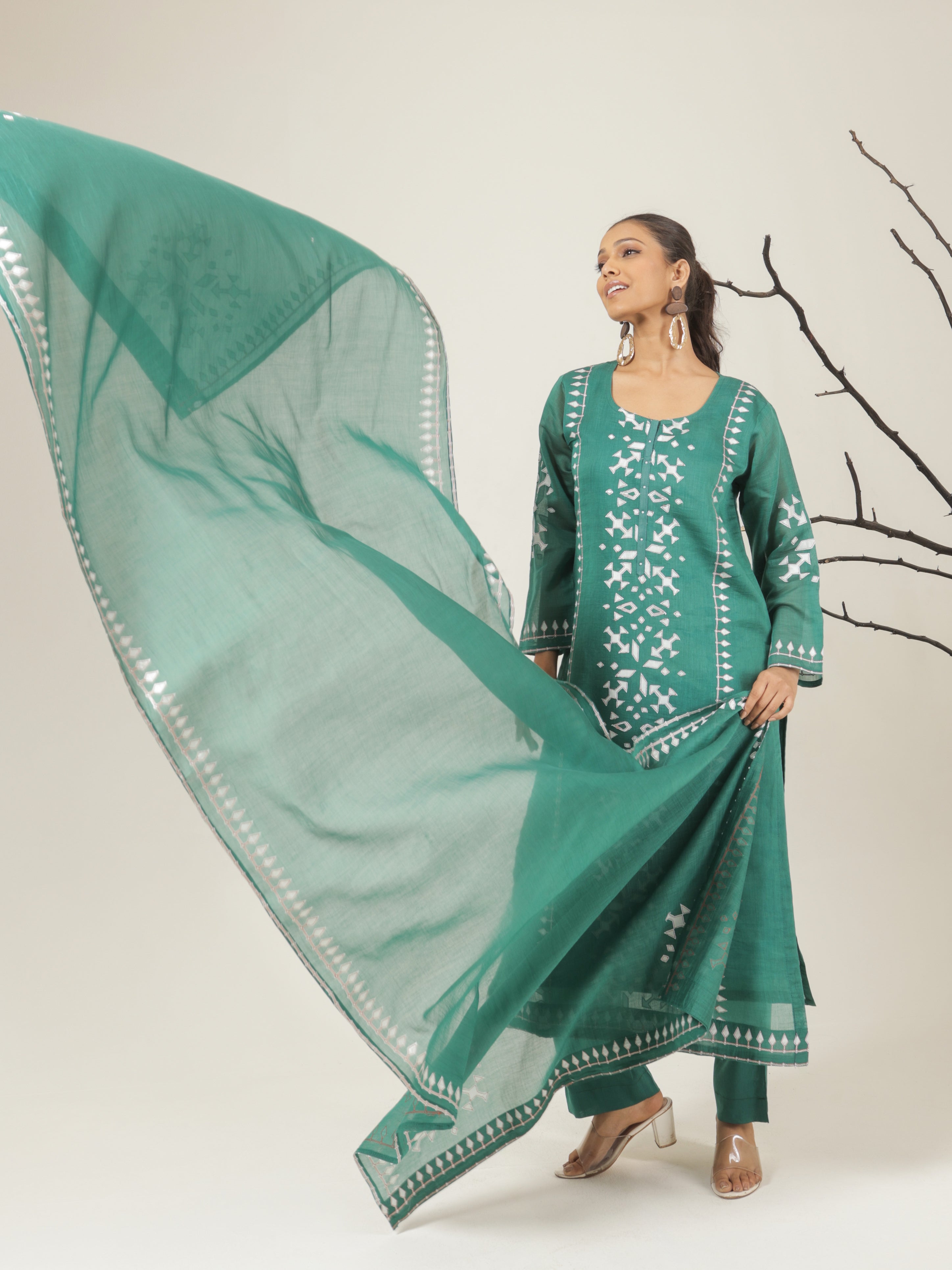 Aarya Pure Mul Chanderi Embroidered Kurta Set with Dupatta - Emerald Green