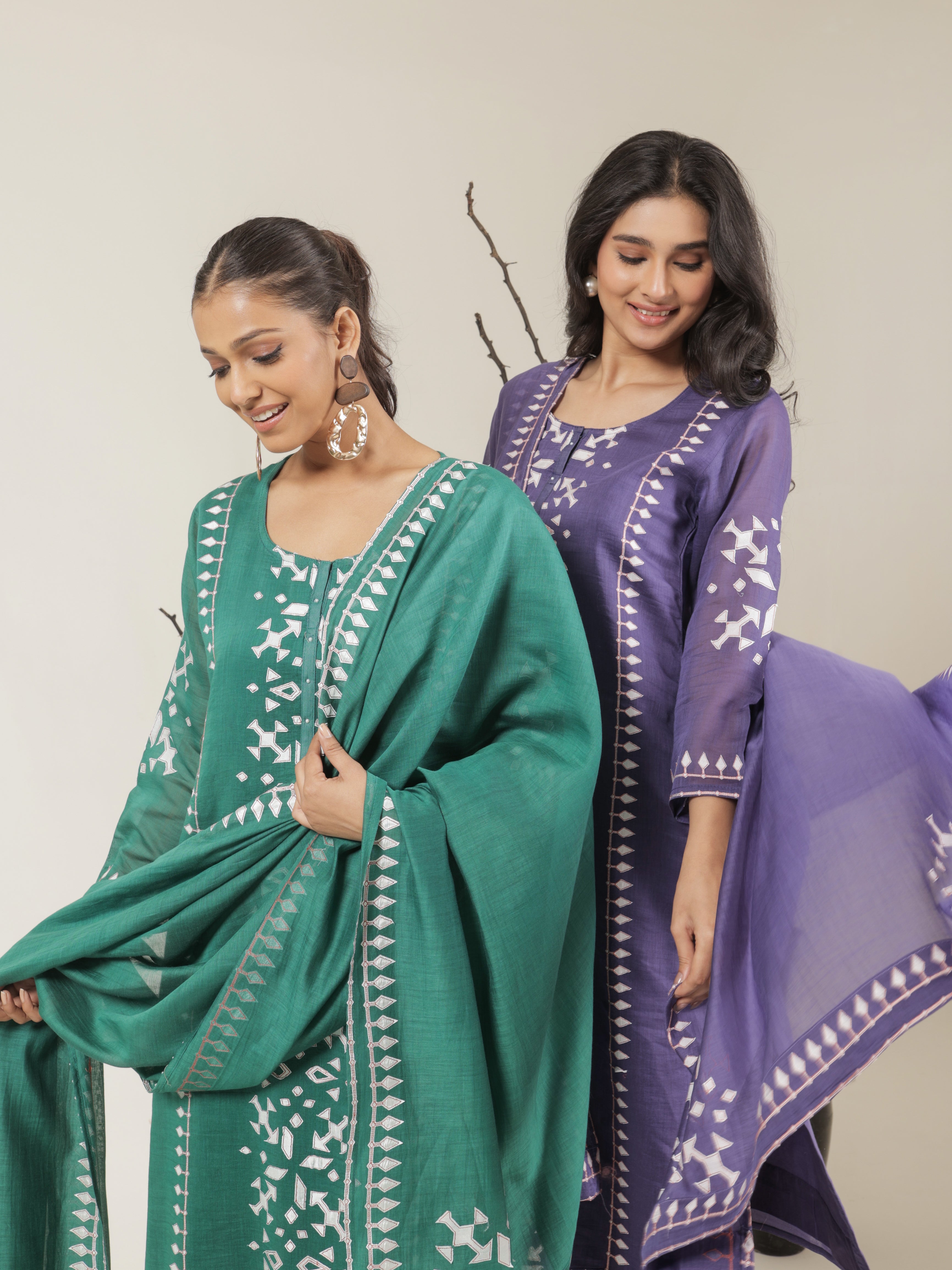 Aarya Pure Mul Chanderi Embroidered Kurta Set with Dupatta - Emerald Green
