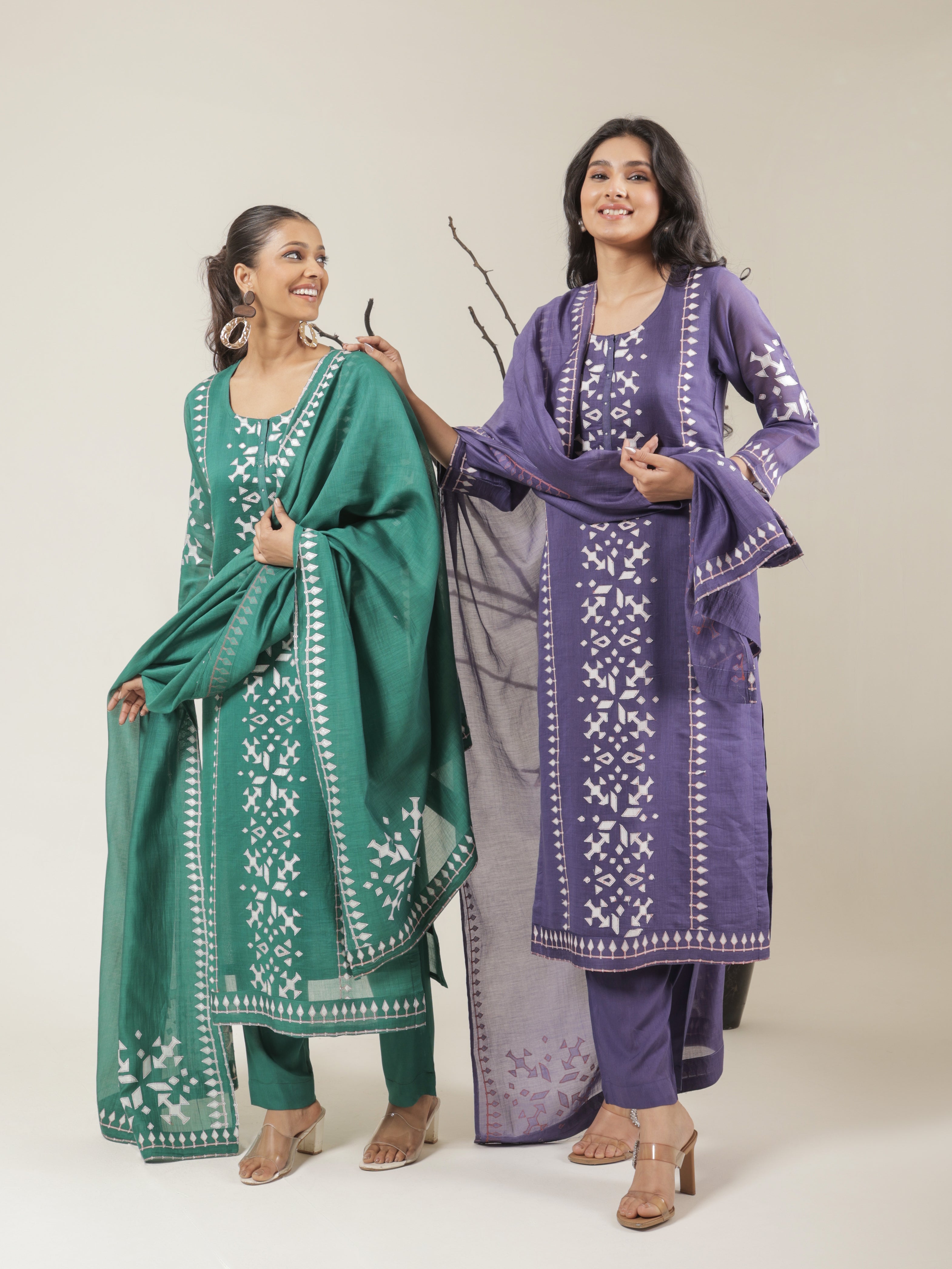 Aarya Pure Mul Chanderi Embroidered Kurta Set with Dupatta - Emerald Green