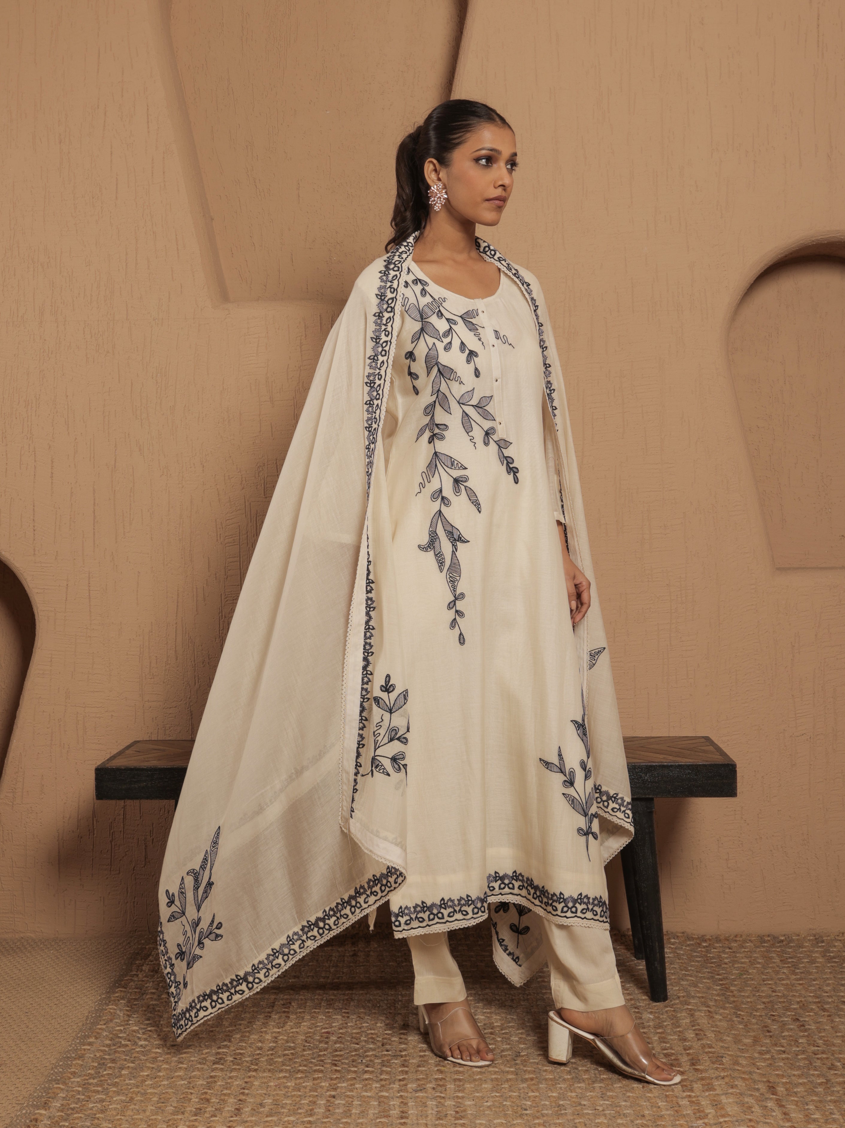 Ruhani Pure Mul Chanderi Embroidered Kurta Set with Dupatta - Ivory