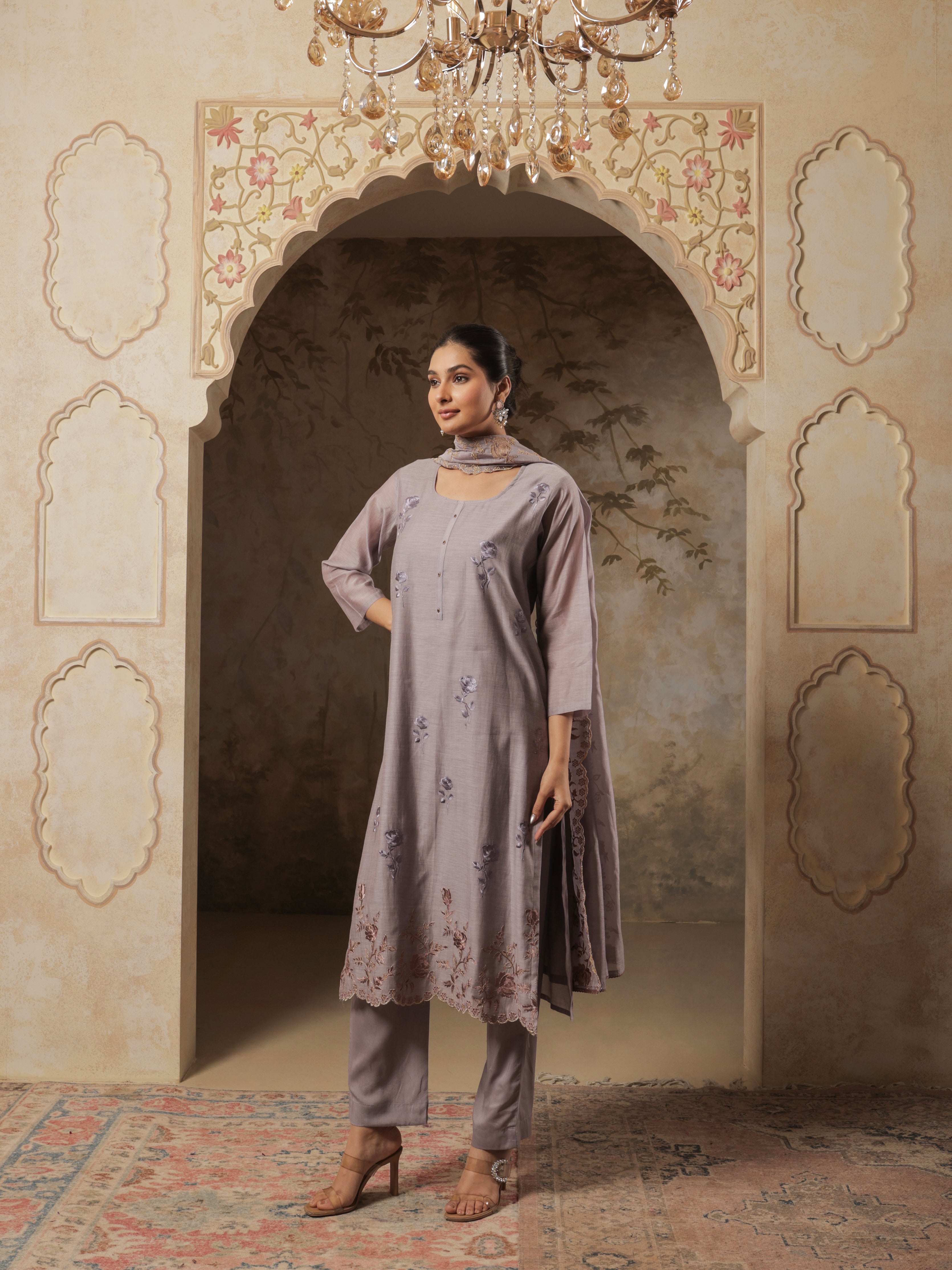 Zyra Pure Mul Chanderi Embroiderd Kurta Set with Dupatta - Mauve Grey
