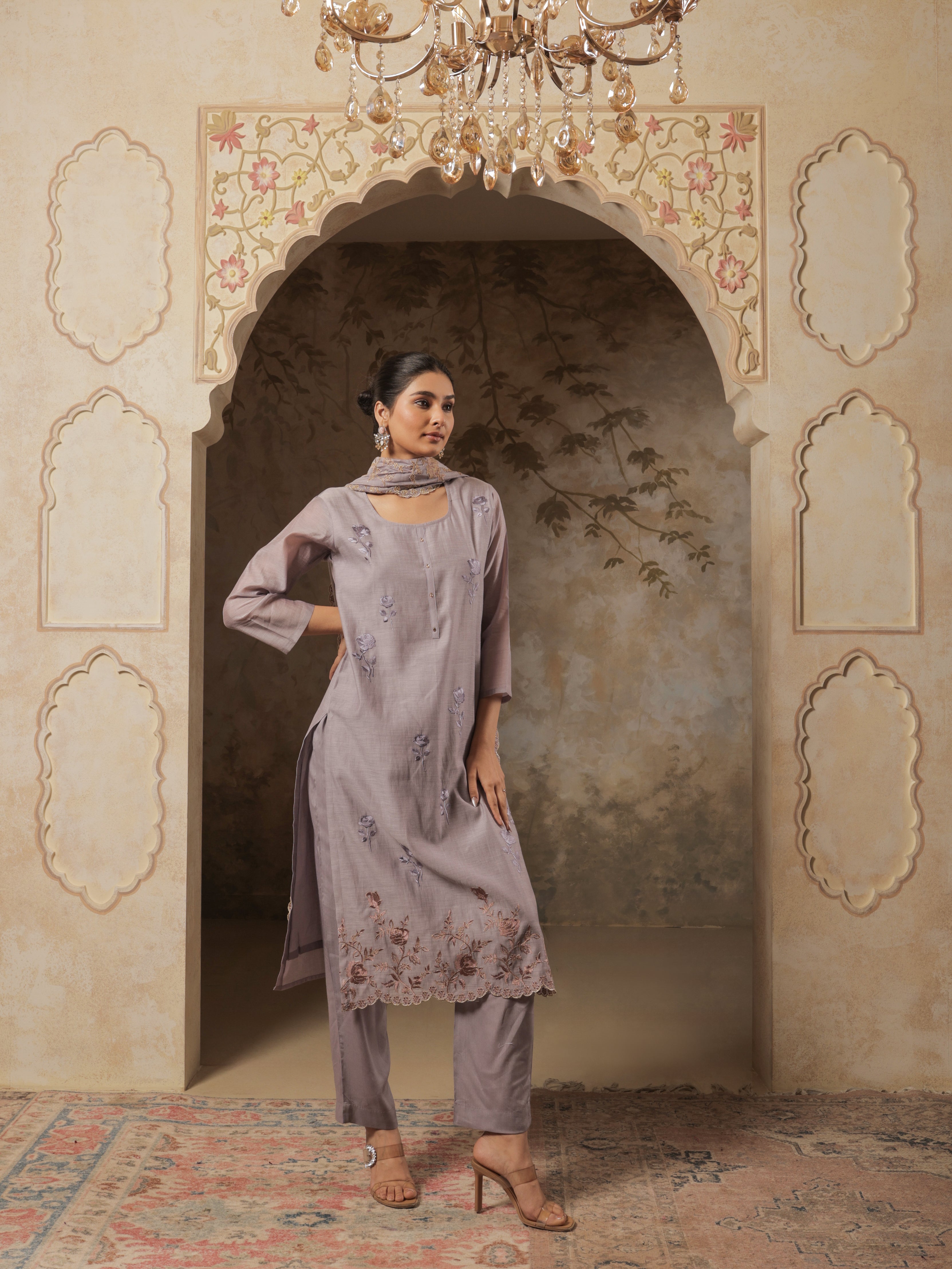 Zyra Pure Mul Chanderi Embroiderd Kurta Set with Dupatta - Mauve Grey