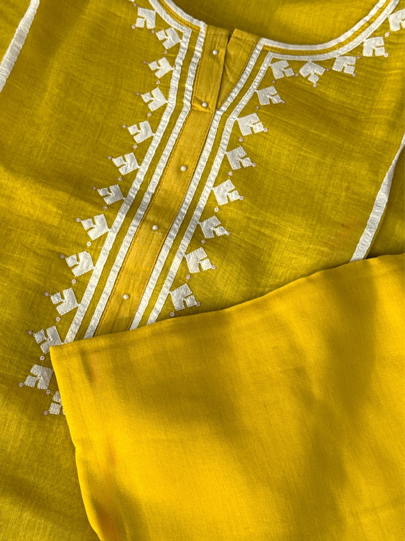 Aabroo Pure Mul Chanderi Embroidered Kurta Set with Dupatta