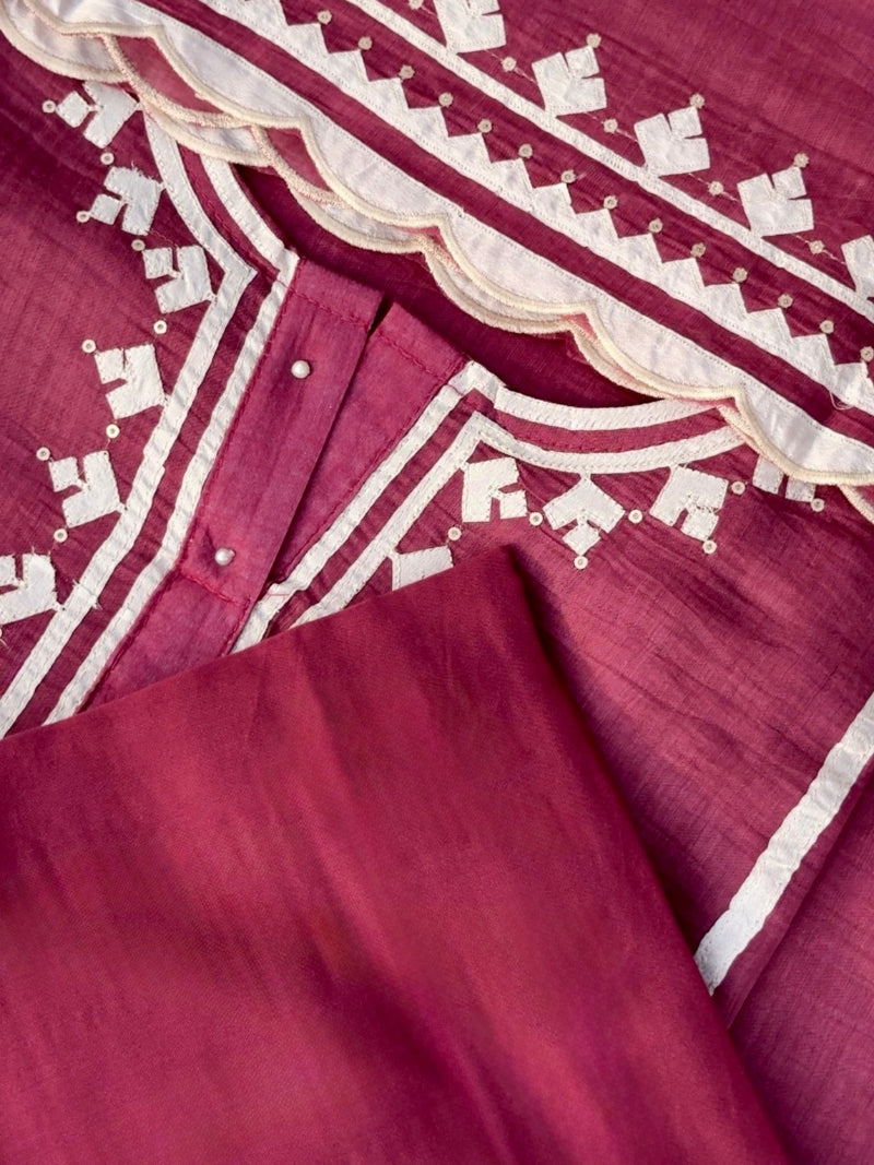 Aabroo Pure Mul Chanderi Embroidered Kurta Set with Dupatta