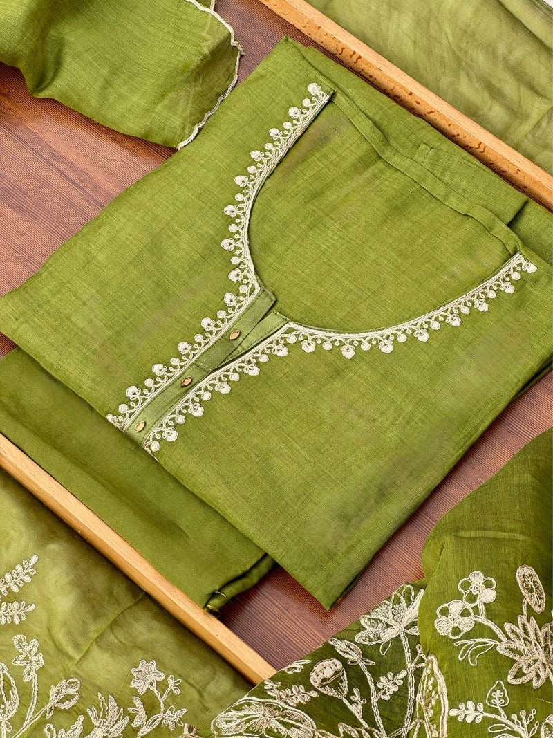 Eshna Pure Mul Chanderi Embroidered Kurta Set with Dupatta