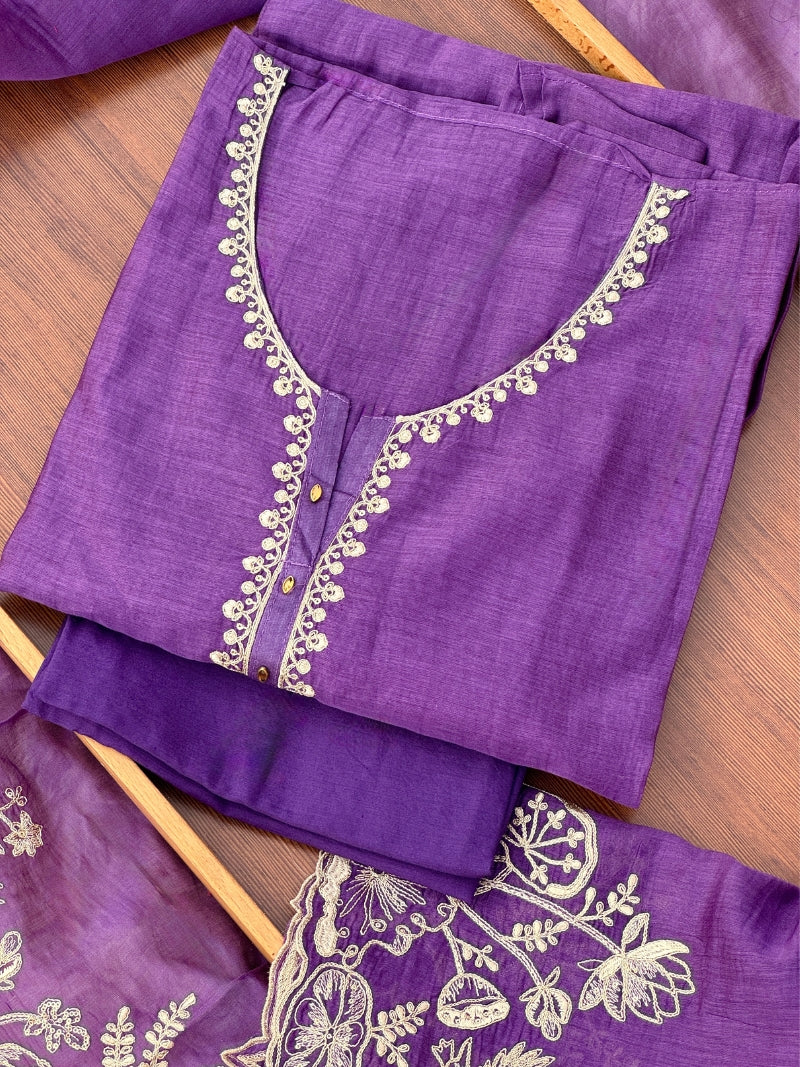 Eshna Pure Mul Chanderi Embroidered Kurta Set with Dupatta