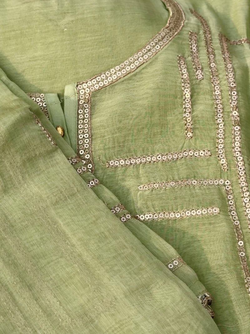 Arohi Pure Mul Chanderi Embroidered Kurta Set with Dupatta