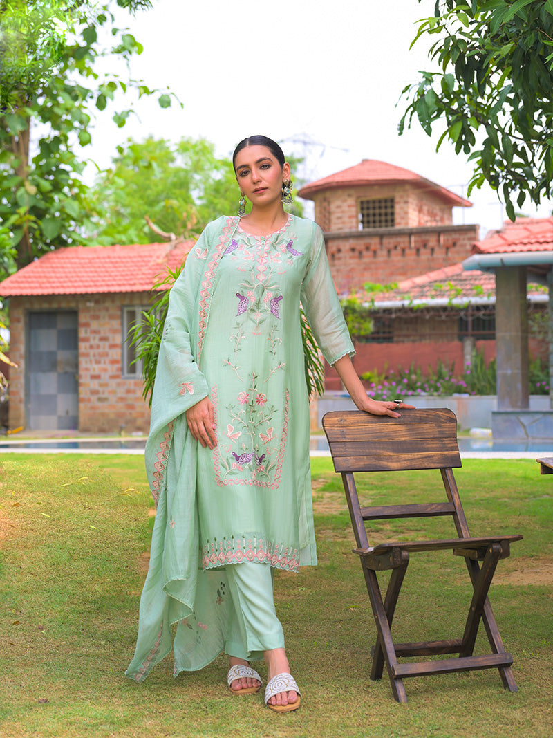 Aahana Pure Mul Chanderi Embroidered Kurta Set with Dupatta