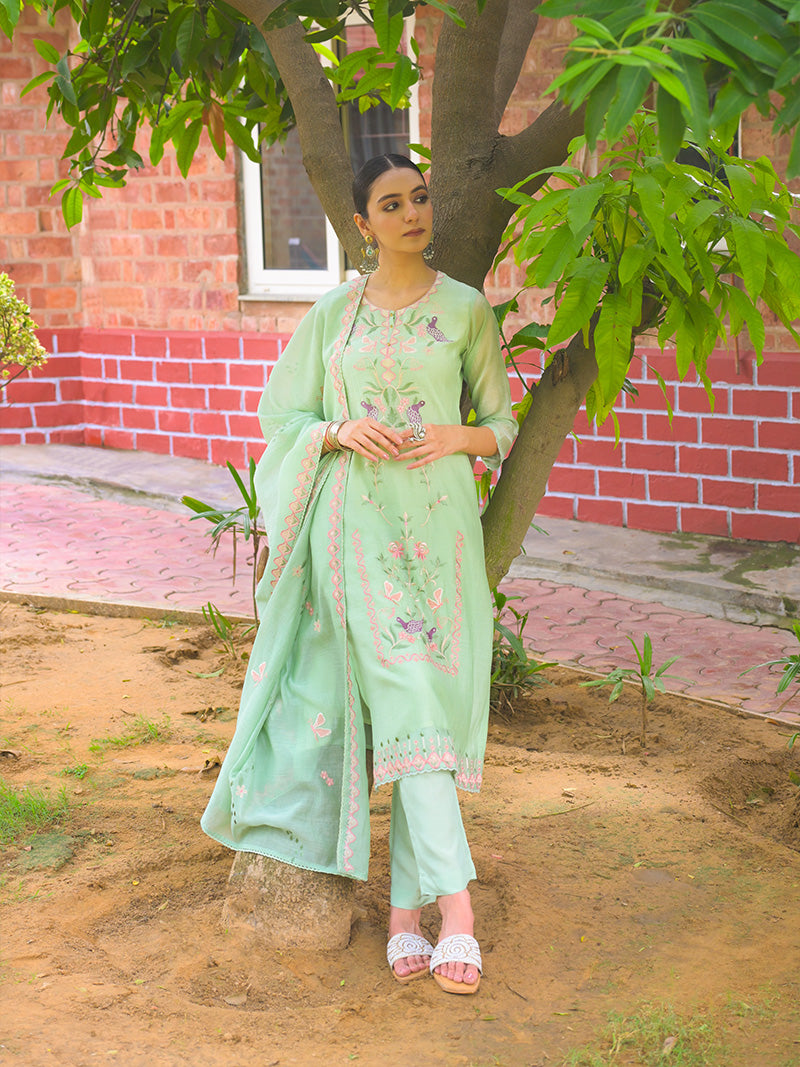Aahana Pure Mul Chanderi Embroidered Kurta Set with Dupatta