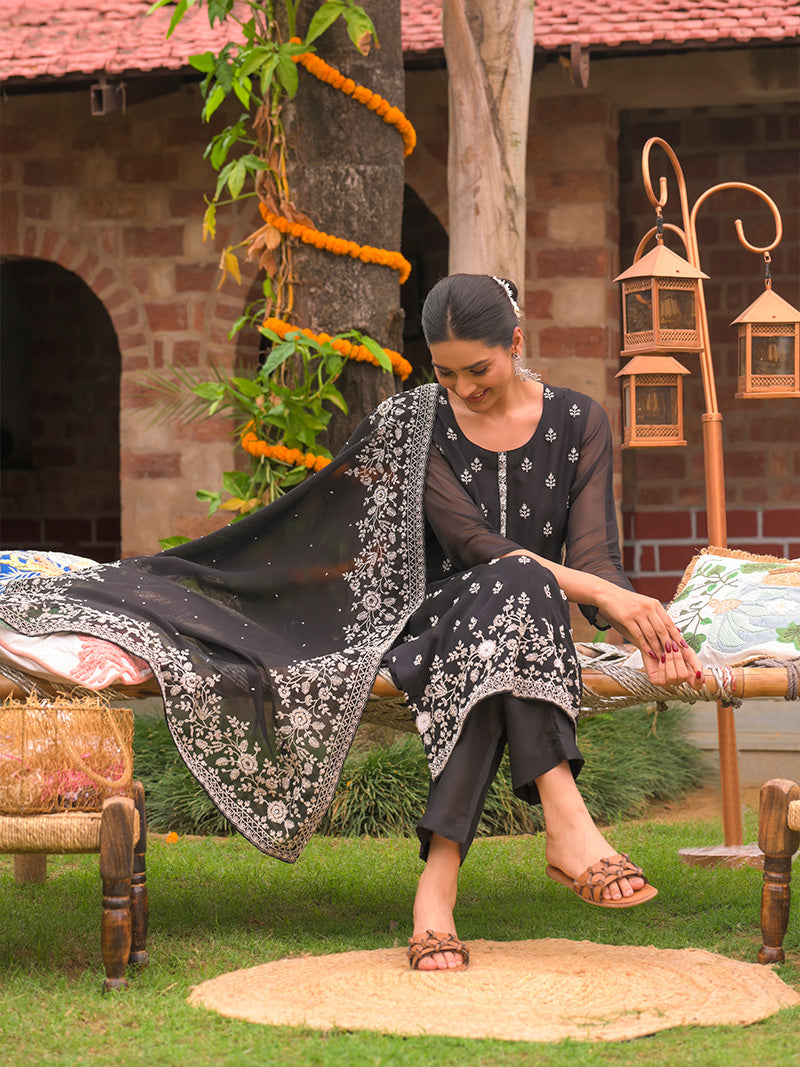 Ayana Organza Embroidered Kurta Set with Dupatta - Midnight Black