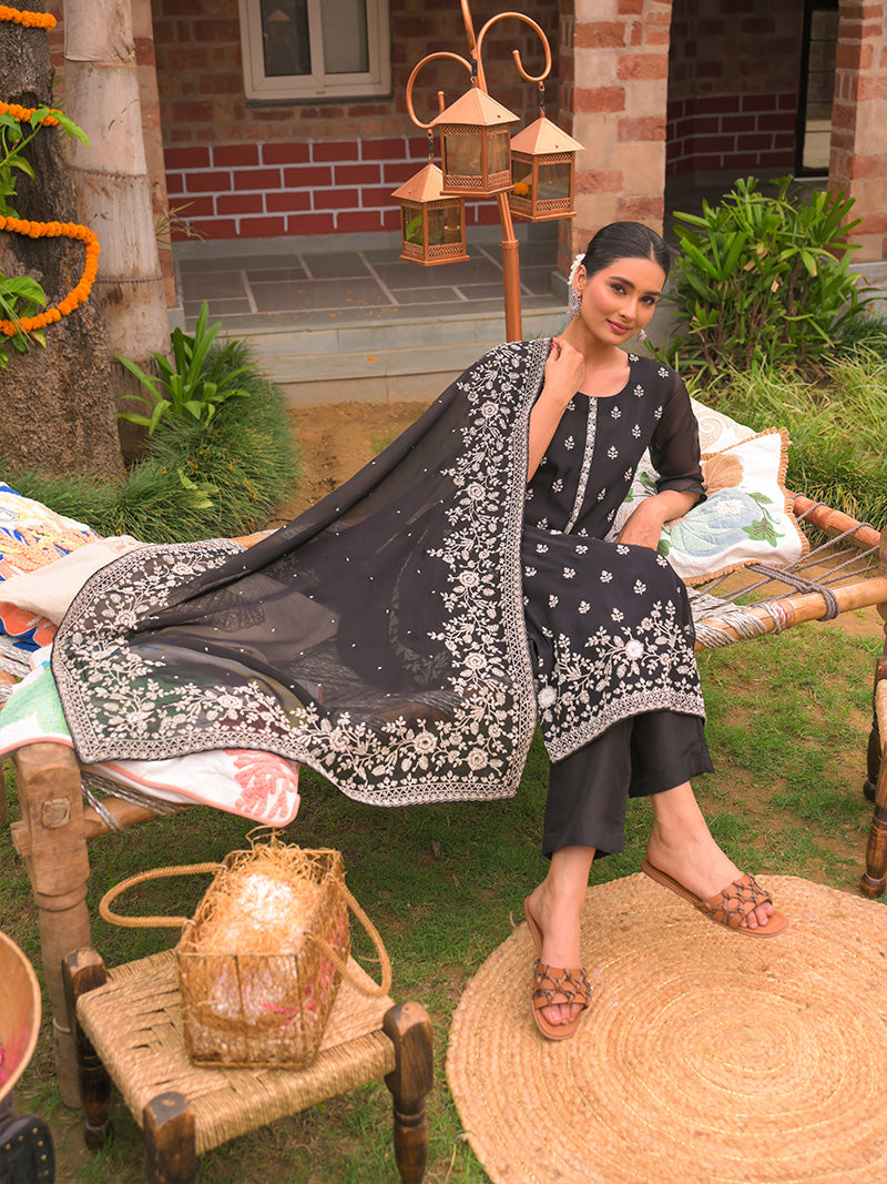 Ayana Organza Embroidered Kurta Set with Dupatta - Midnight Black