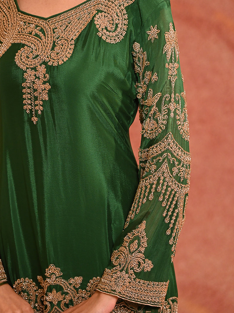 Zarreen Chinon Embroidered Set with Dupatta