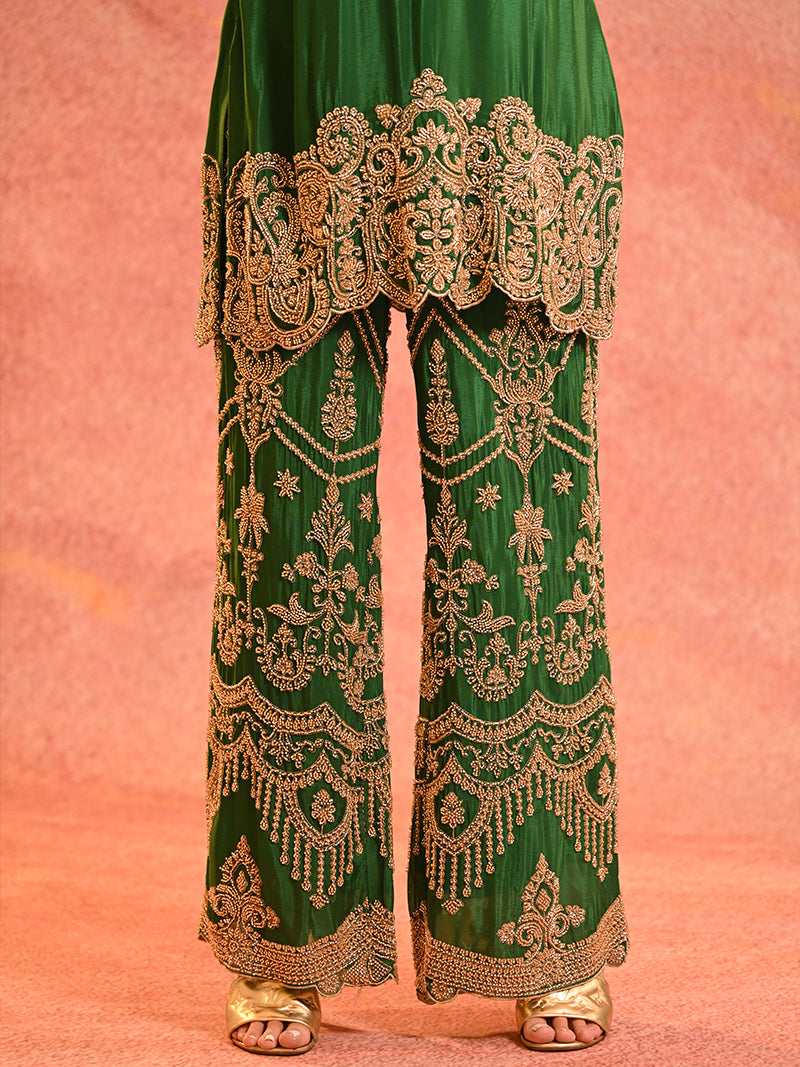 Zarreen Chinon Embroidered Set with Dupatta