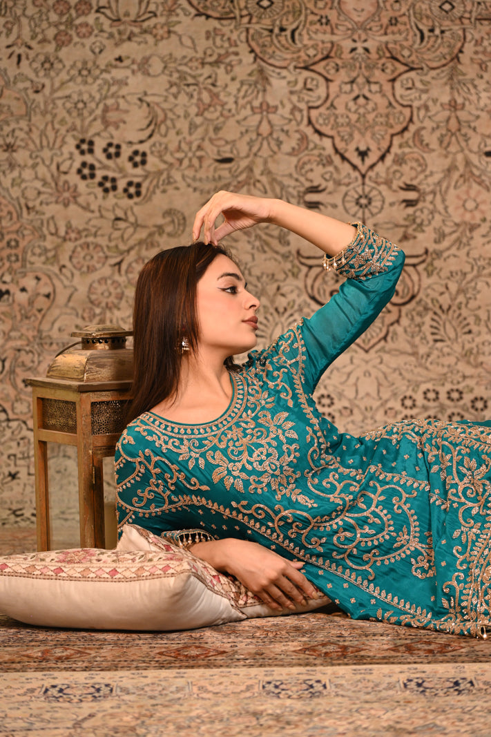 Zarqa Teal Embroidered Short Suit Set