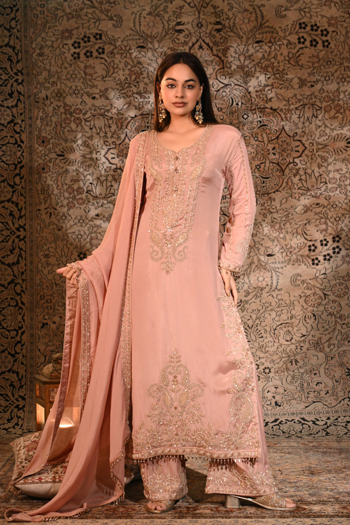 The Gulabi Noor Dusty Pink Chanderi Silk Embroidered Kurta Set with Dupatta