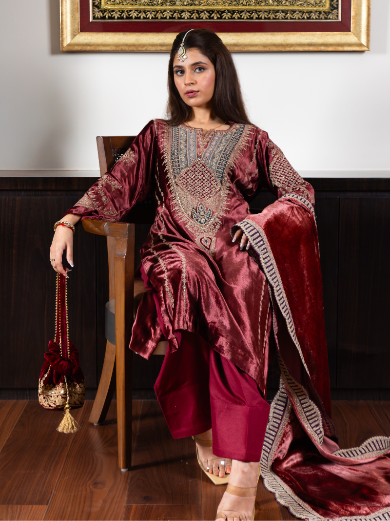 Fiza Velvet Embroidered Suit Set– Wine Red
