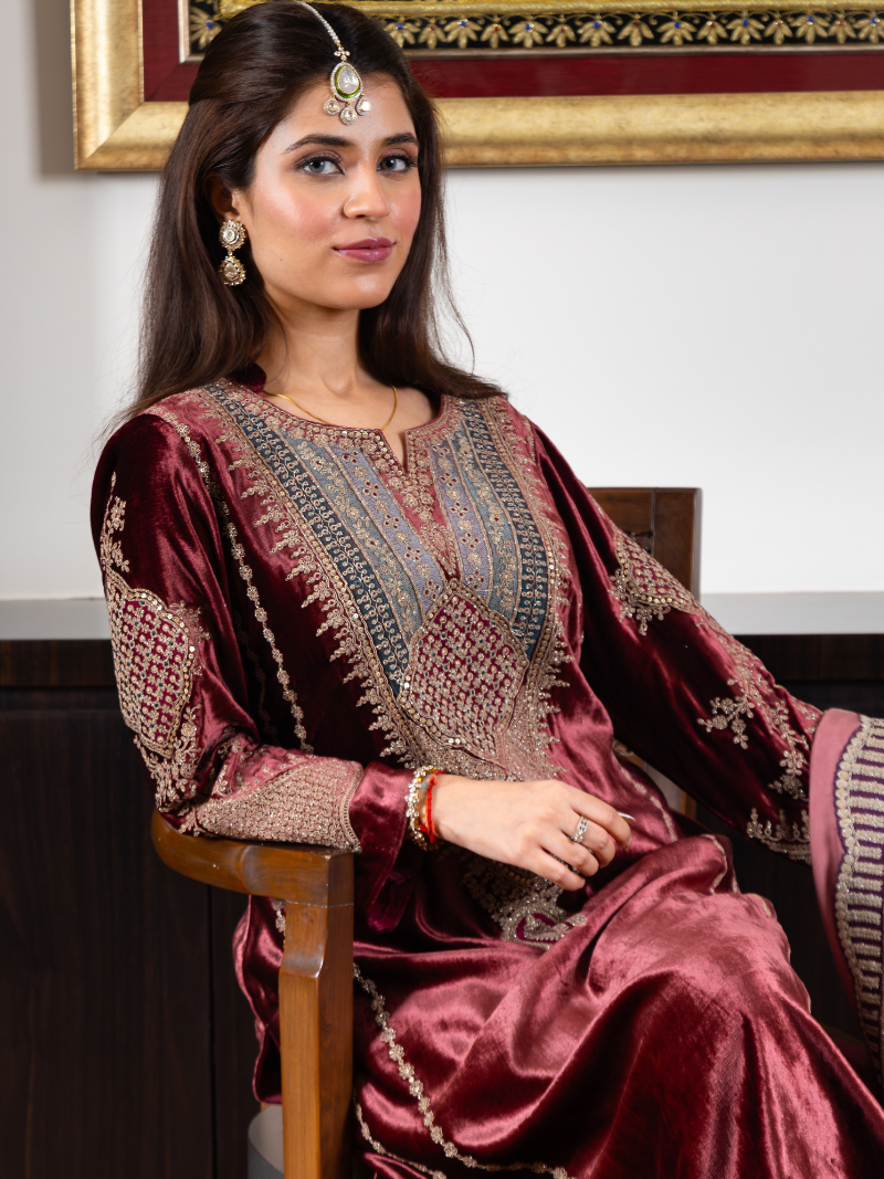 Fiza Velvet Embroidered Suit Set– Wine Red