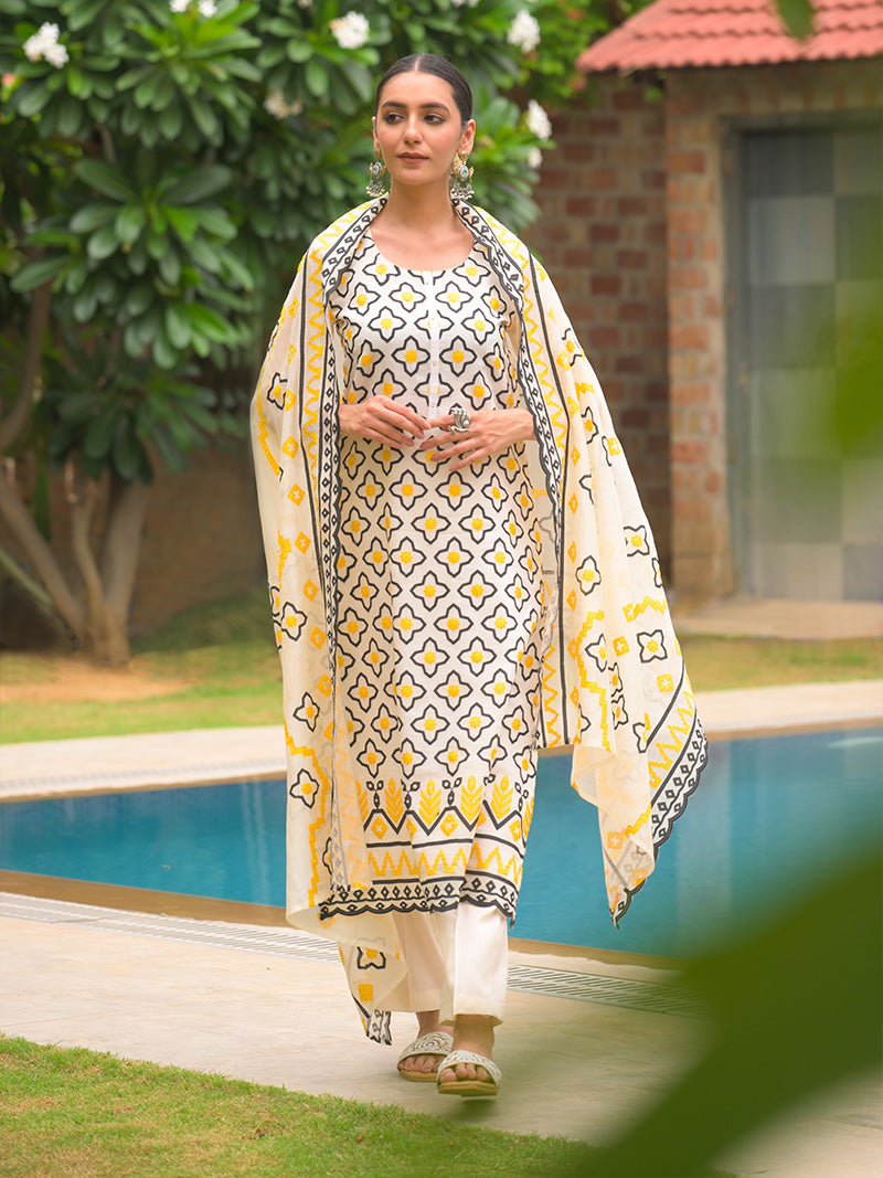 Aadya Pure Mul Chanderi Embroidered Kurta Set with Dupatta - Ivory Yellow