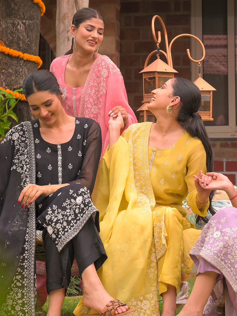 Ayana Organza Embroidered Kurta Set with Dupatta - Rose Pink