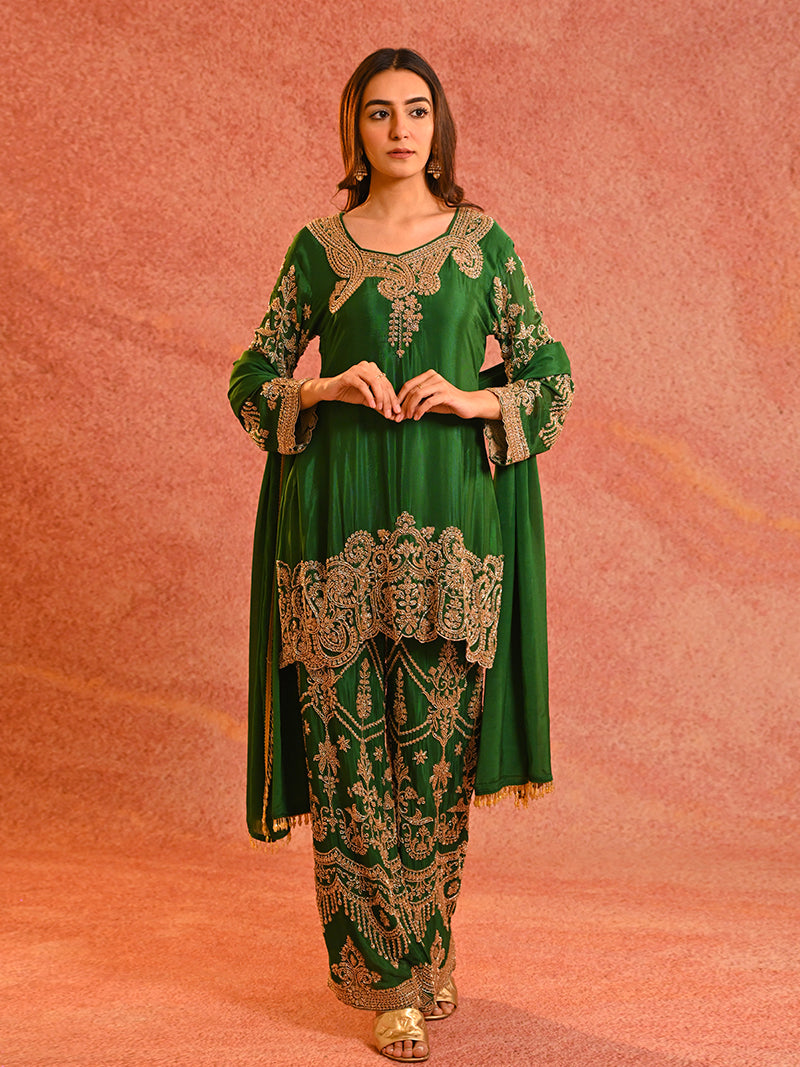 Zarreen Chinon Embroidered Set with Dupatta