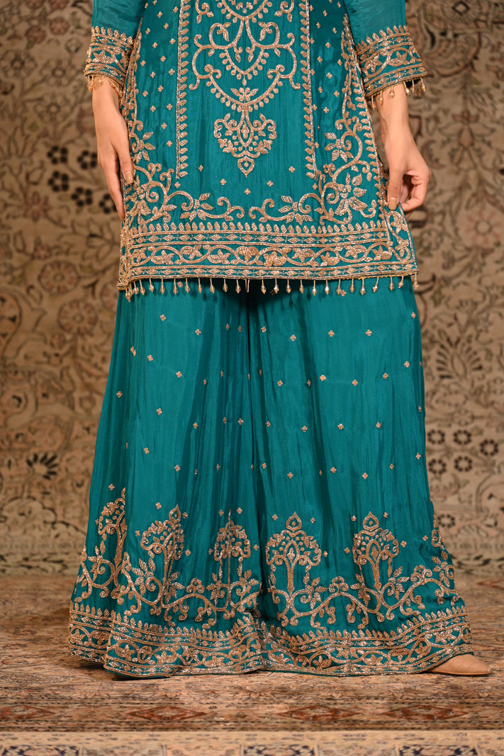 Zarqa Teal Embroidered Short Suit Set