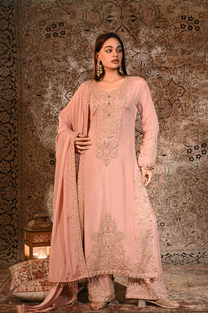 The Gulabi Noor Dusty Pink Chanderi Silk Embroidered Kurta Set with Dupatta
