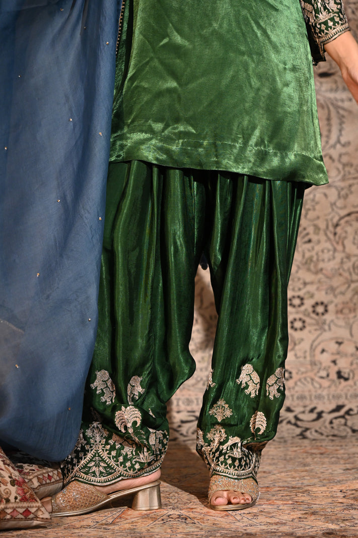 Emerald Noor Velvet Suit Set