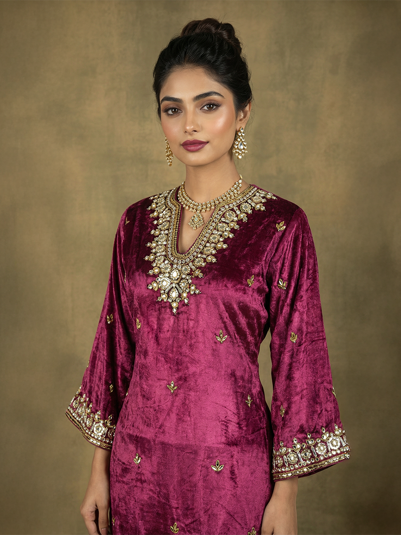 THE SAYDA VELVET BROCADE SET